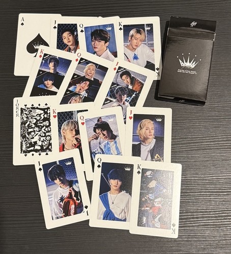 Stray kids all playing - all,